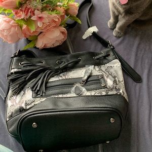 Nasty Gal Snakeskin Bucket Handbag NWOT
